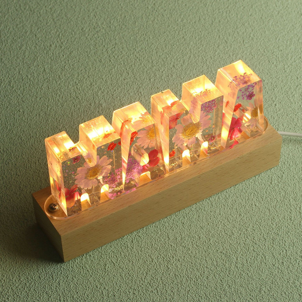 Personalized Pressed Flower Word Lamp